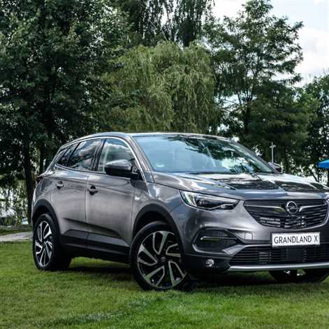 Nowy zawodnik: Opel Grandland X w cenie od 94 900 zł